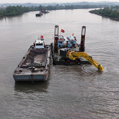 Длинная рука экскаватора